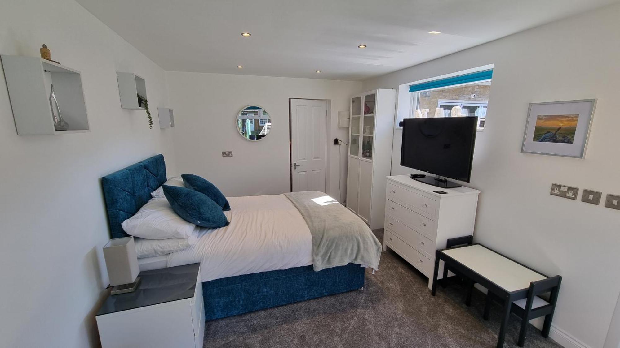 Self-Contained Annex, With Parking. Lejlighed Sittingbourne Eksteriør billede